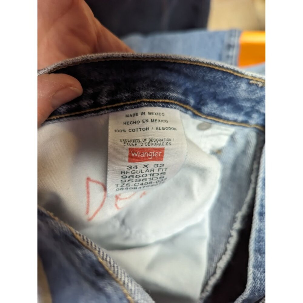 Mens Wrangler Blue Jeans Denim Size 34 X 32 - Picture 5 of 5